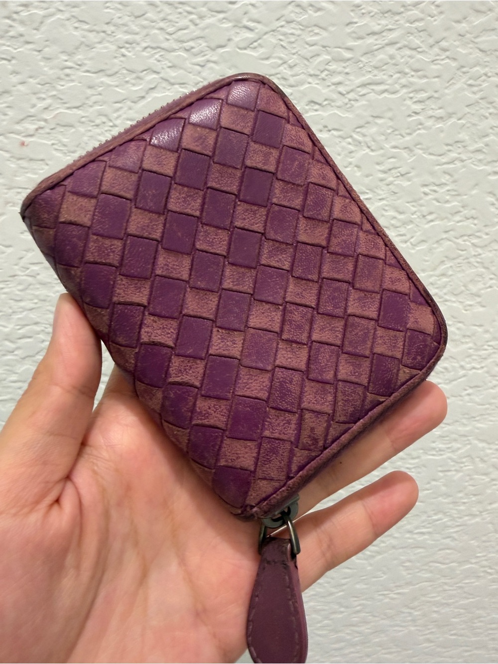 Bottega Veneta Intrecciato Purple Leather Zip Around Card Wallet Coin Purse